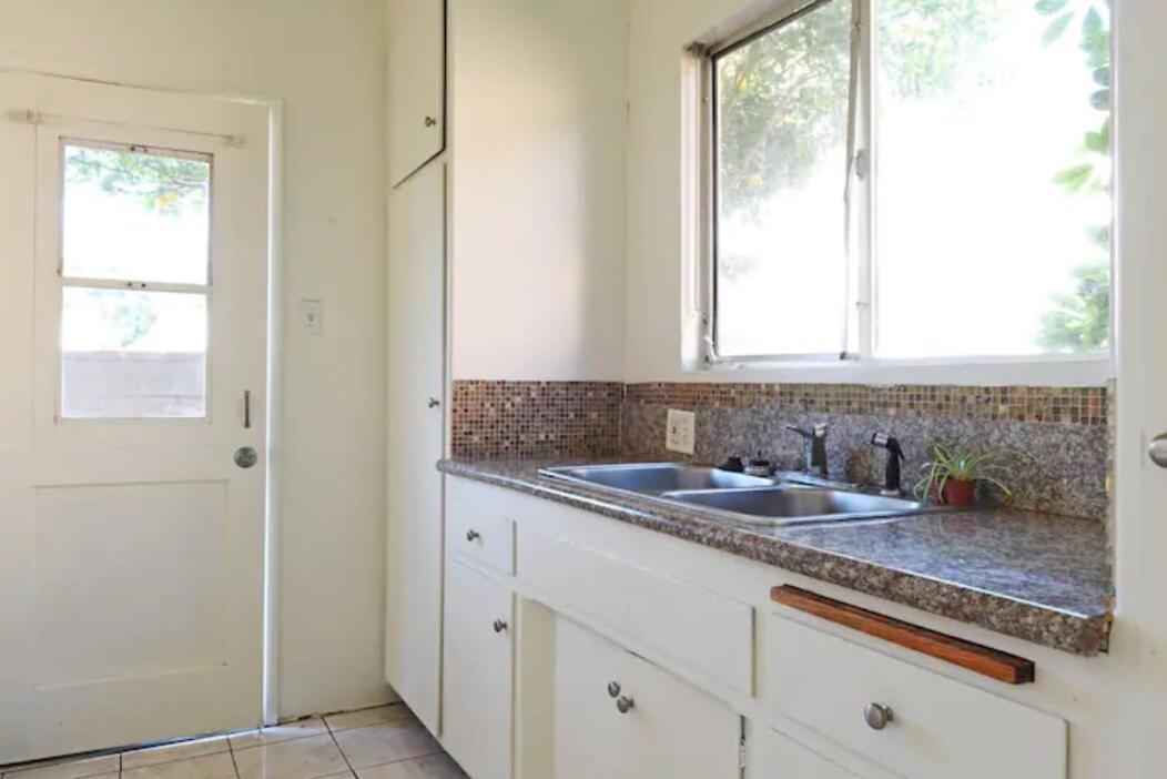 Apartment Spacious Single D In Santa Monica *